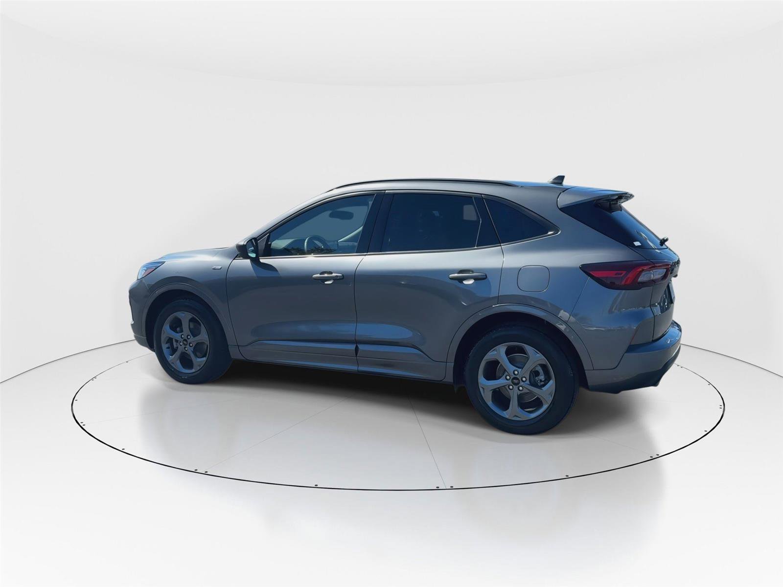 Certified 2024 Ford Escape ST-Line w/ Equipment Group 301A image 5