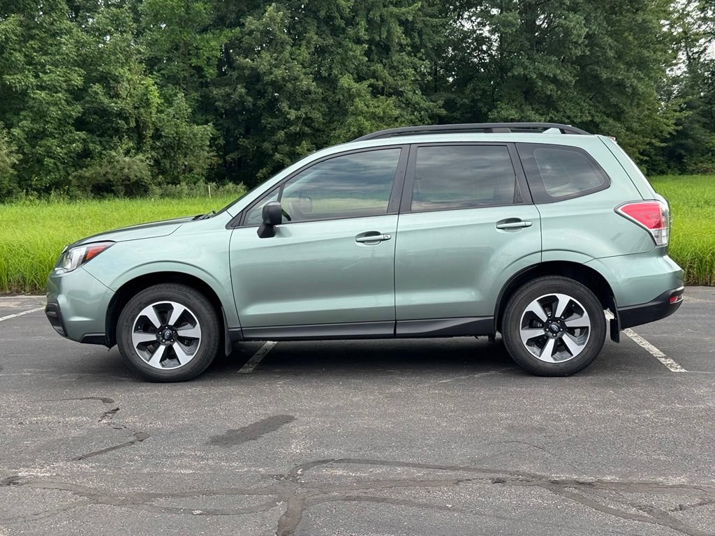 Used 2017 Subaru Forester 2.5i w/ Alloy Wheel Package AWD/4WD image 8
