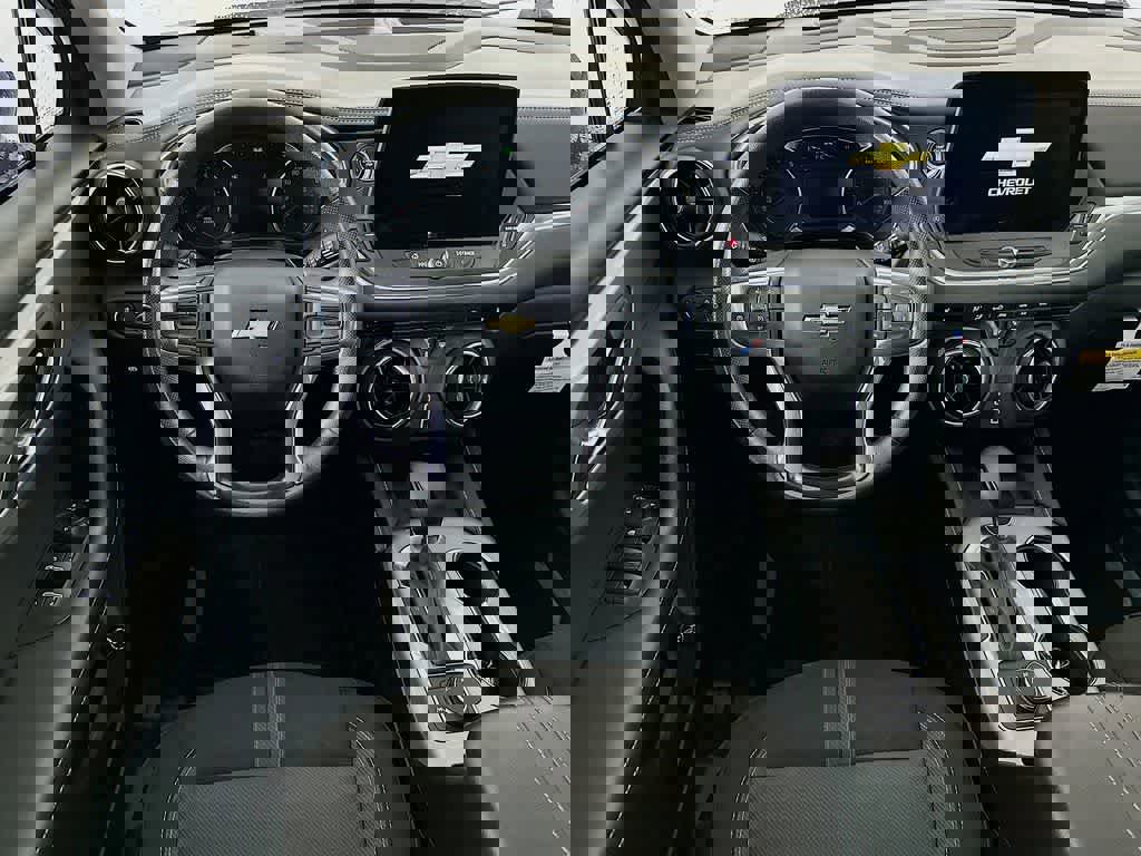 Used 2023 Chevrolet Blazer LT w/ Convenience Package image 13