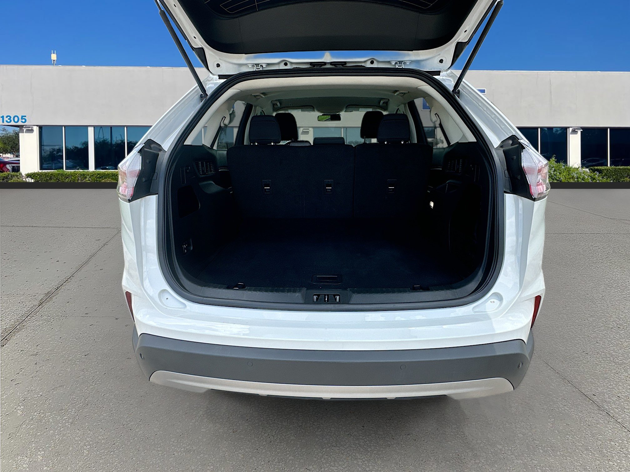 Certified 2024 Ford Edge SEL AWD/4WD image 24