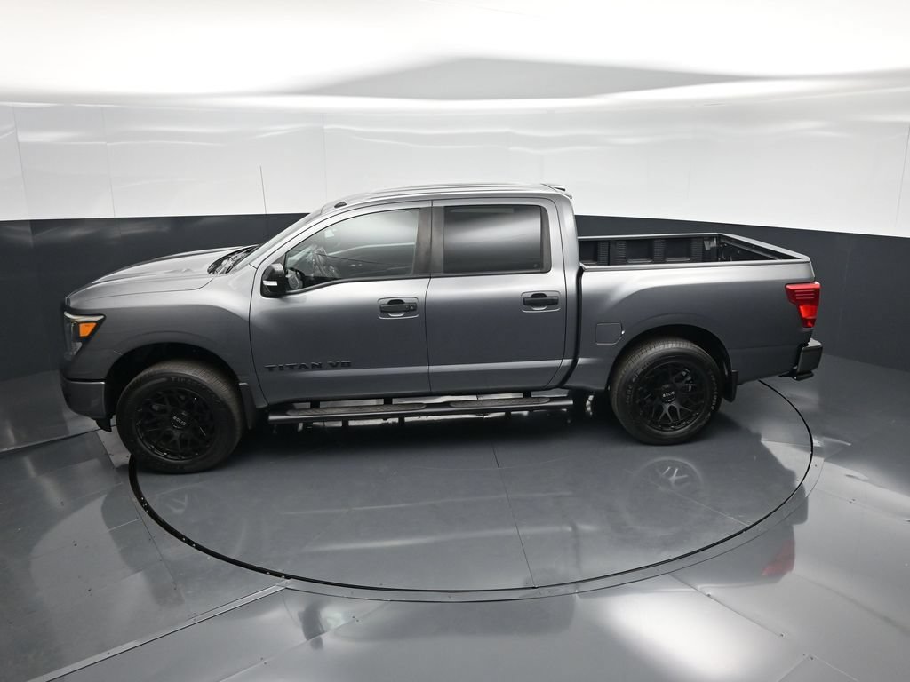 Used 2019 Nissan Titan SV w/ SV Convenience Package RWD image 44