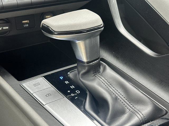 Used 2023 Hyundai Elantra SEL image 19
