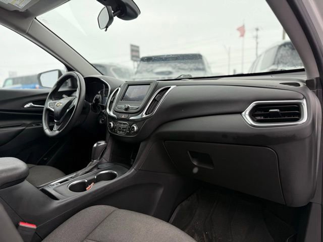 Used 2020 Chevrolet Equinox LT w/ Driver Convenience Package image 29