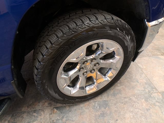 Used 2019 RAM 1500 Big Horn AWD/4WD image 9