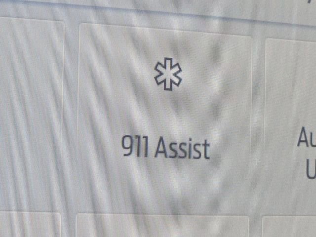 Certified 2020 Ford Explorer Limited w/ Class III Trailer Tow Package image 15