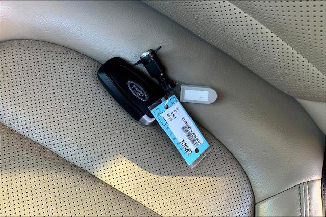 Certified 2020 Ford Escape SEL image 14