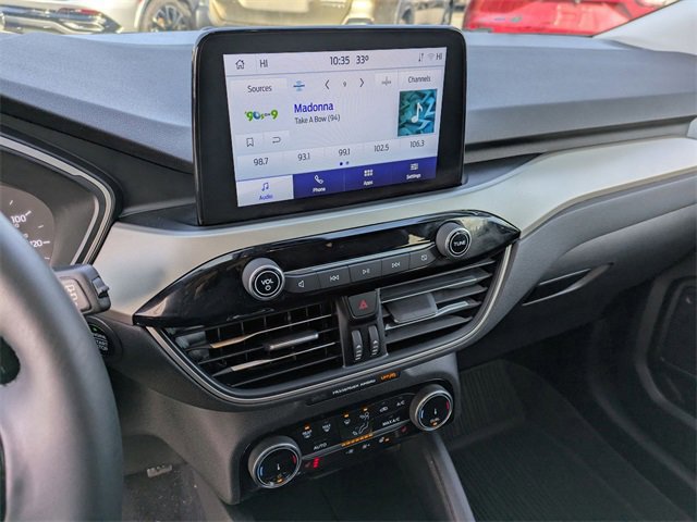 Certified 2022 Ford Escape SEL image 11