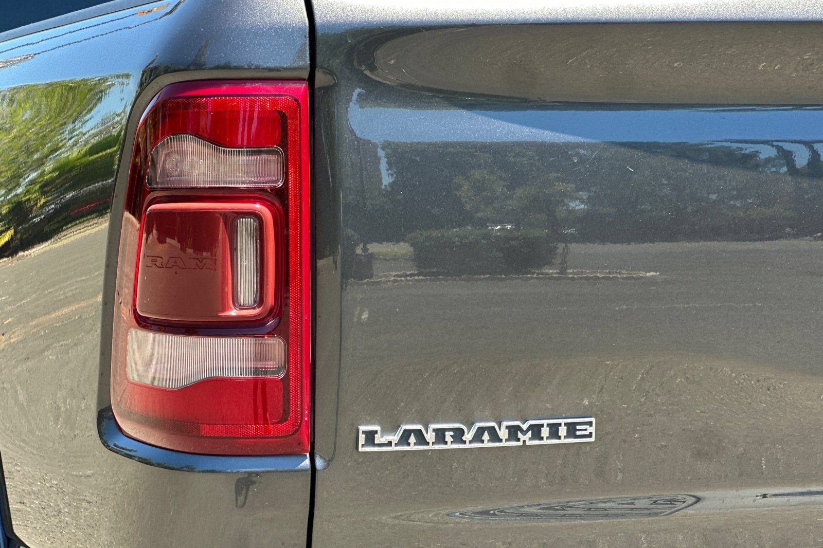 Used 2022 RAM 1500 Laramie AWD/4WD image 45