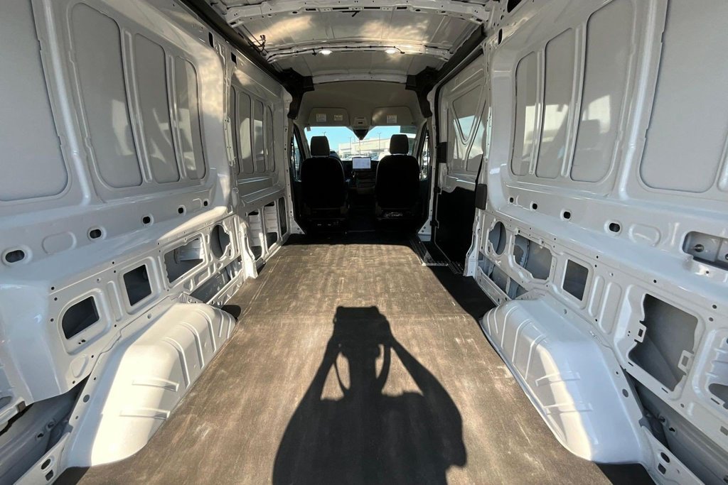 Certified 2026 Ford Transit 250 148 Medium Roof RWD image 27
