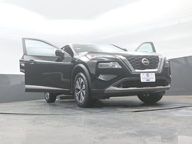 Used 2023 Nissan Rogue SV AWD/4WD image 28