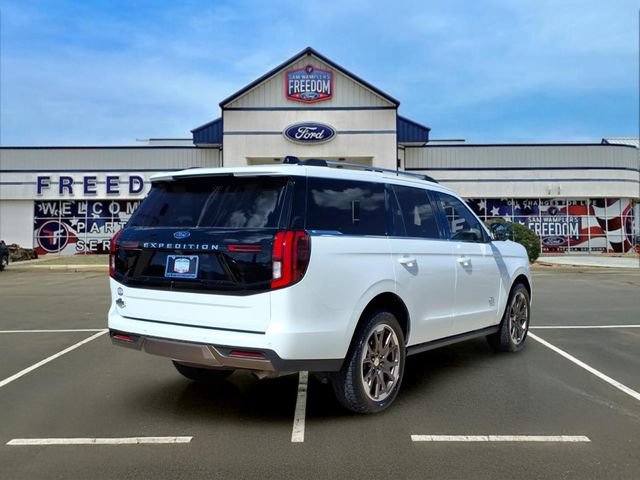Certified 2026 Ford Expedition King Ranch AWD/4WD image 4