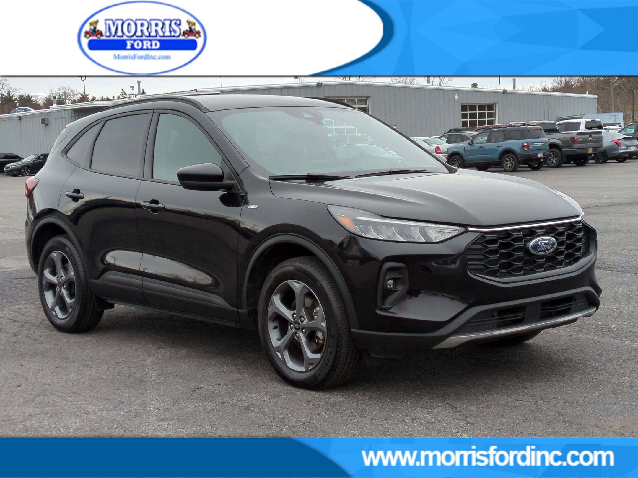 Certified 2025 Ford Escape ST-Line Select AWD/4WD image 5