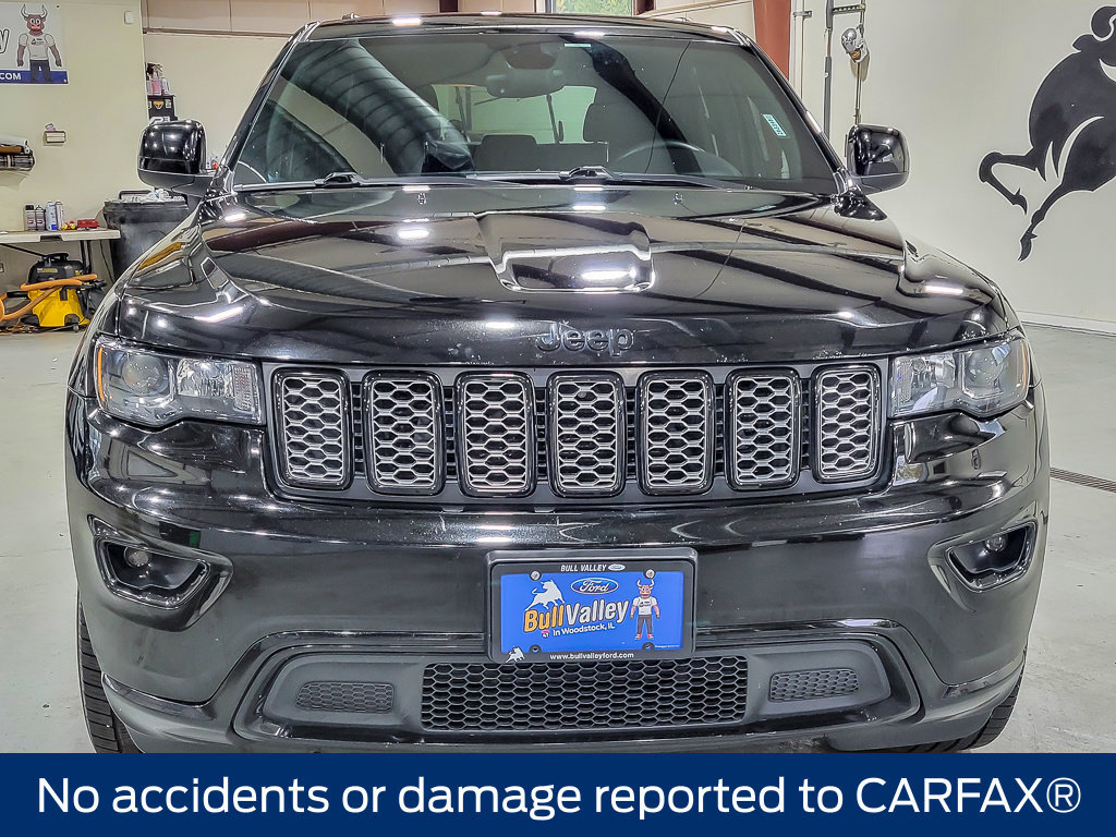 Used 2018 Jeep Grand Cherokee Altitude AWD/4WD image 2