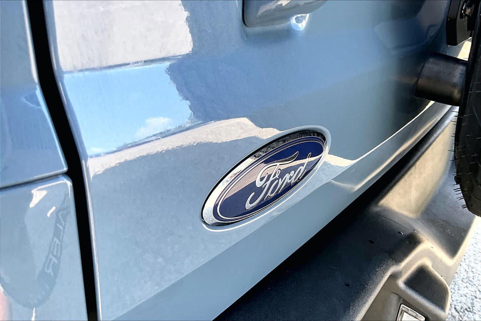 Certified 2025 Ford Bronco Outer Banks AWD/4WD image 36