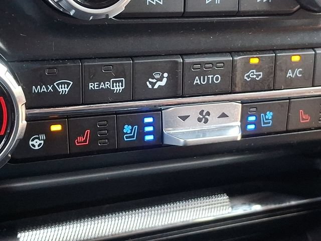 Certified 2025 Ford F150 King Ranch AWD/4WD image 27