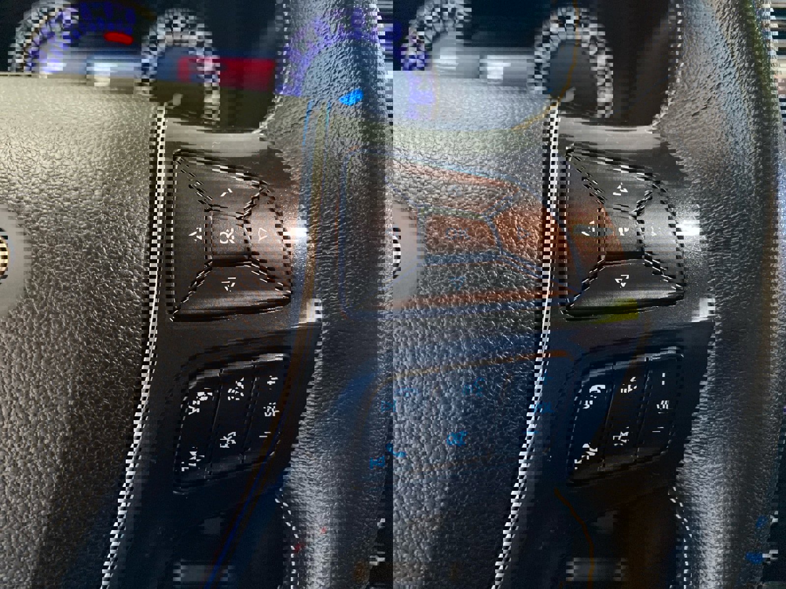 Certified 2019 Ford Explorer Platinum image 22