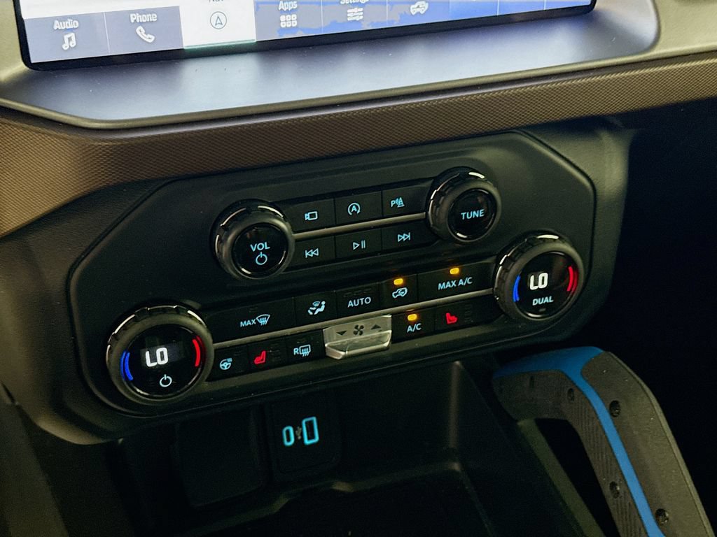 Certified 2023 Ford Bronco Outer Banks AWD/4WD image 19