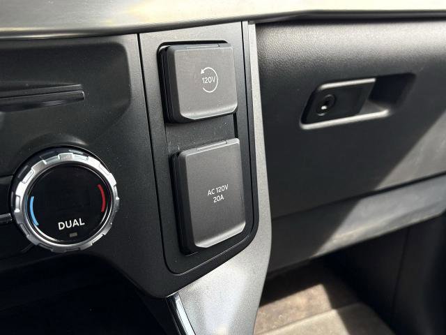 Certified 2021 Ford F150 Lariat w/ Equipment Group 502A High image 23