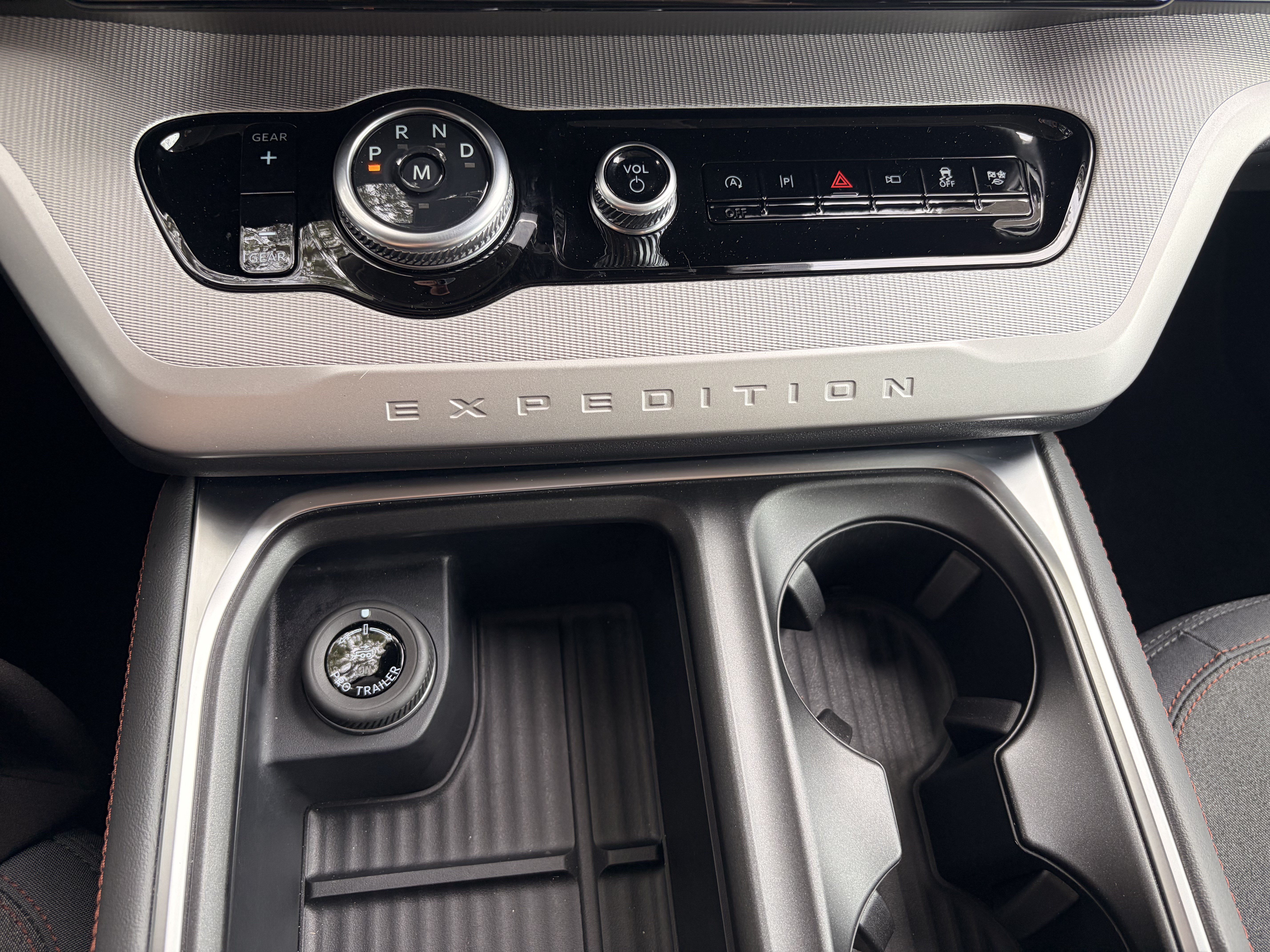 Certified 2025 Ford Expedition Active RWD image 22