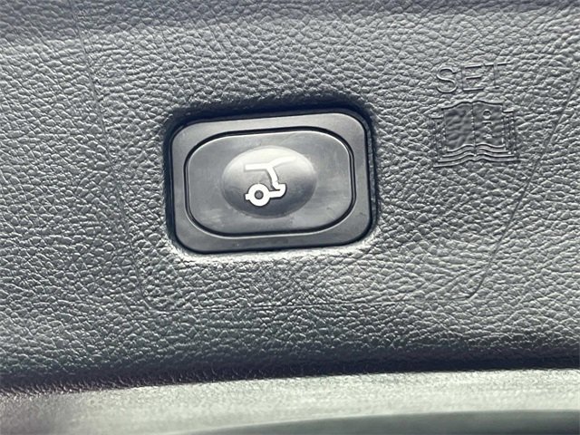 Certified 2022 Ford Edge SEL w/ Convenience Package image 12