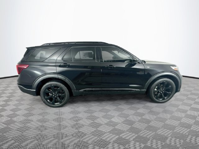 Certified 2024 Ford Explorer ST-Line w/ Class IV Trailer Tow Package AWD/4WD image 13