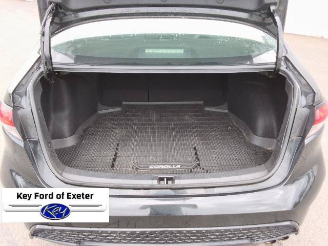 Used 2020 Toyota Corolla SE FWD image 12