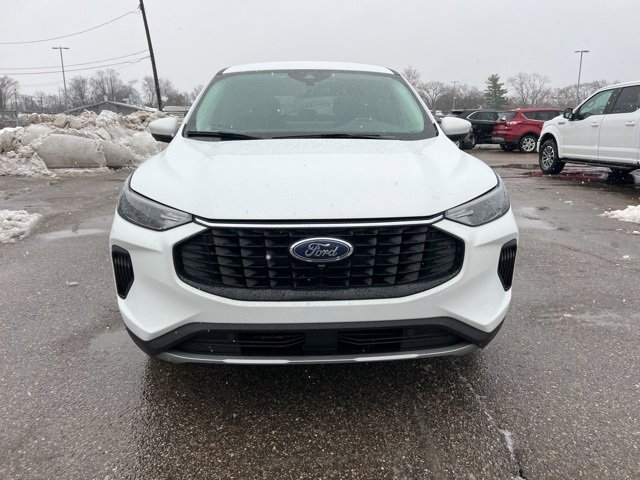 Certified 2023 Ford Escape Active w/ Tech Pack #2 image 2