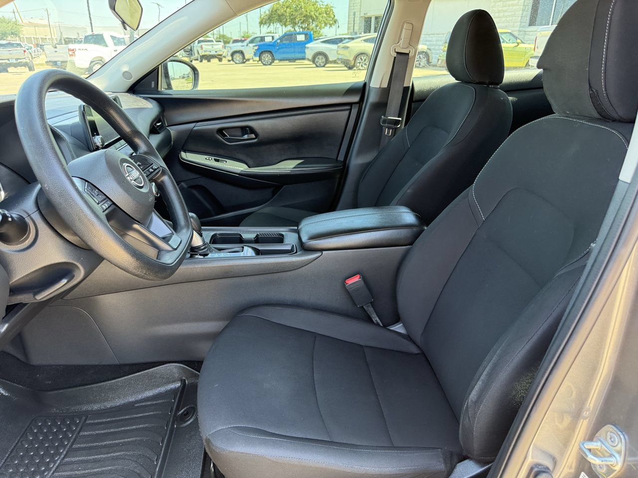 Used 2025 Nissan Sentra S FWD image 25