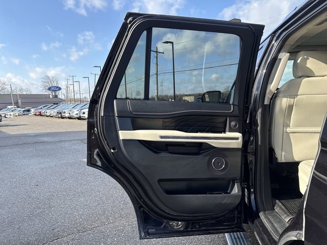 Certified 2019 Ford Expedition Platinum AWD/4WD image 23
