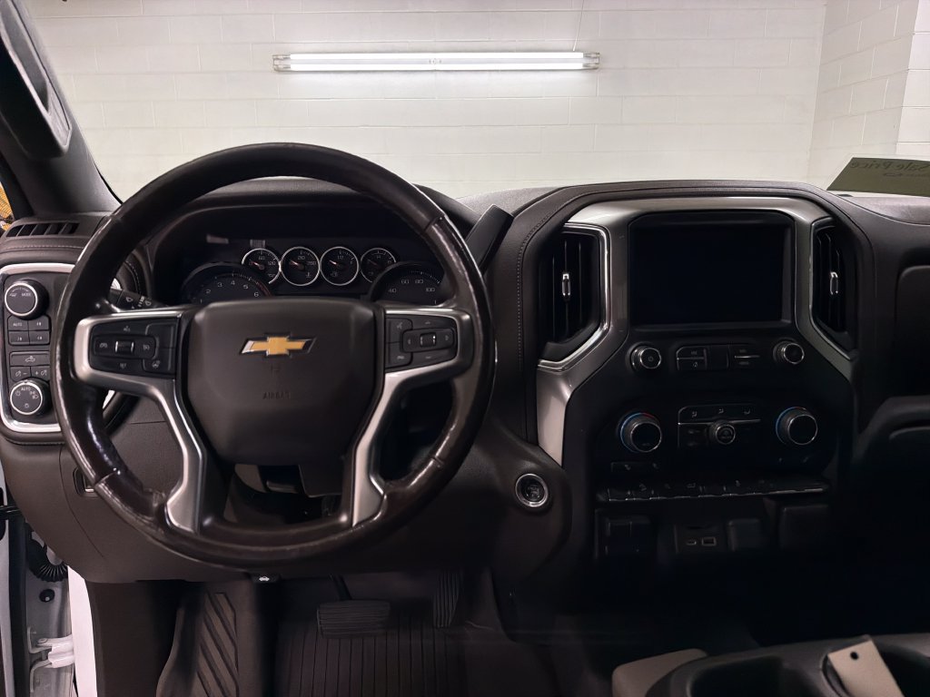Used 2021 Chevrolet Silverado 1500 LT w/ All Star Edition Plus AWD/4WD image 7