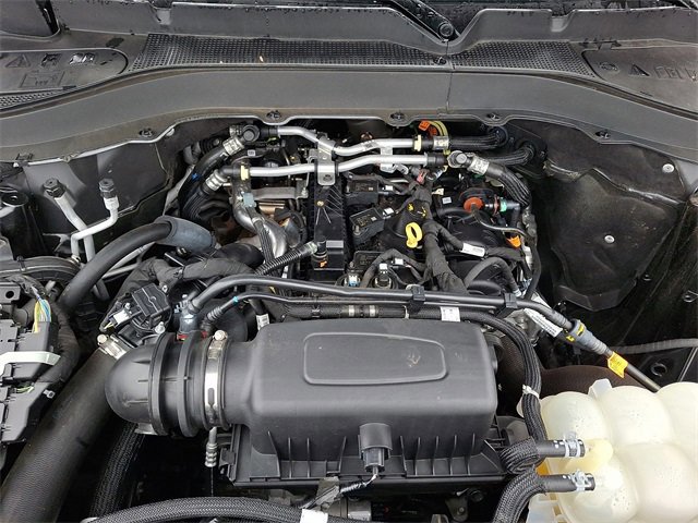 Certified 2022 Ford Explorer XLT w/ Equipment Group 202A image 28