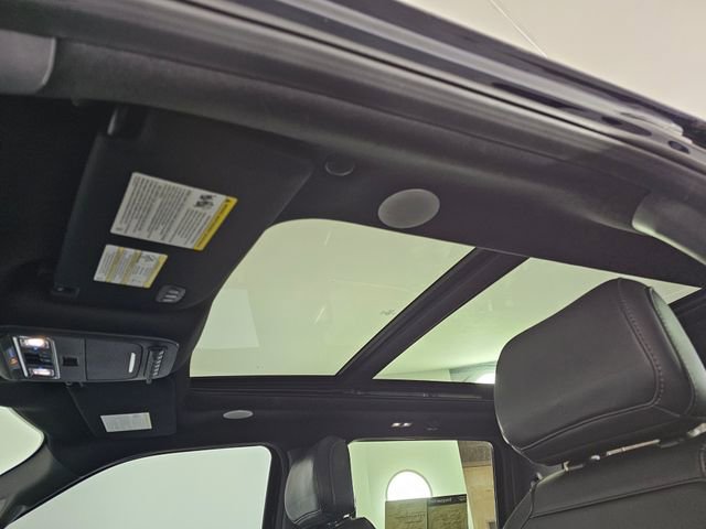 Certified 2022 Ford F150 Raptor w/ Equipment Group 801A High image 25