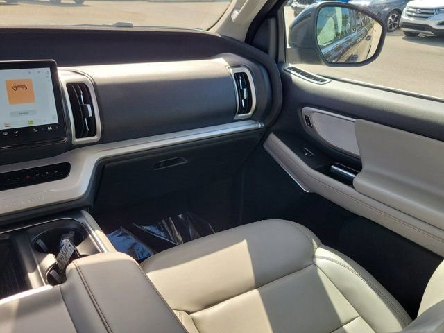 Certified 2025 Ford Expedition Max Active AWD/4WD image 25