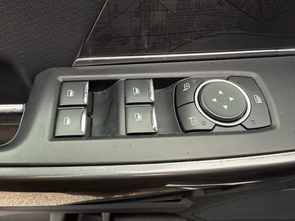 Certified 2022 Ford F150 XLT w/ Equipment Group 302A High image 20