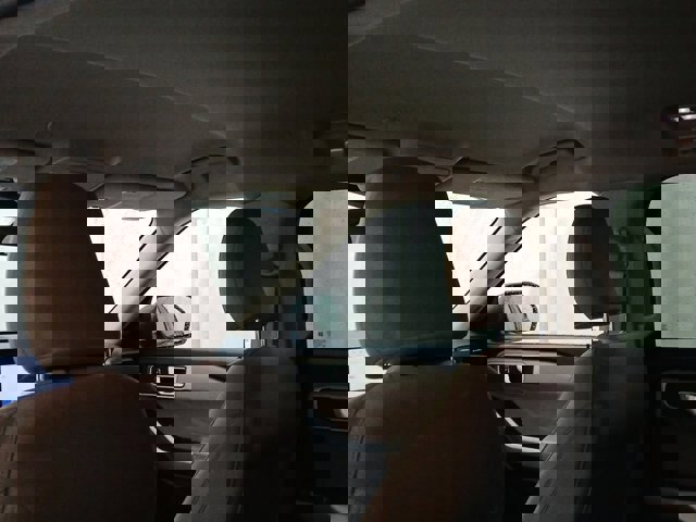 Certified 2022 Ford Explorer XLT image 23