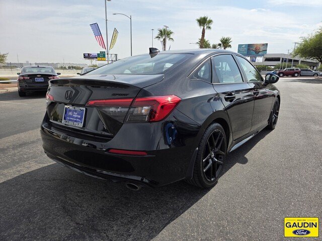 Used 2023 Honda Civic Sport image 7