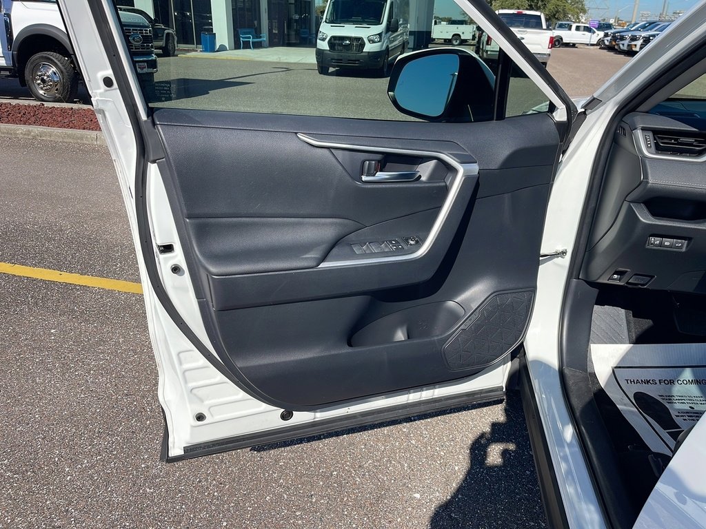 Used 2024 Toyota RAV4 XLE image 8