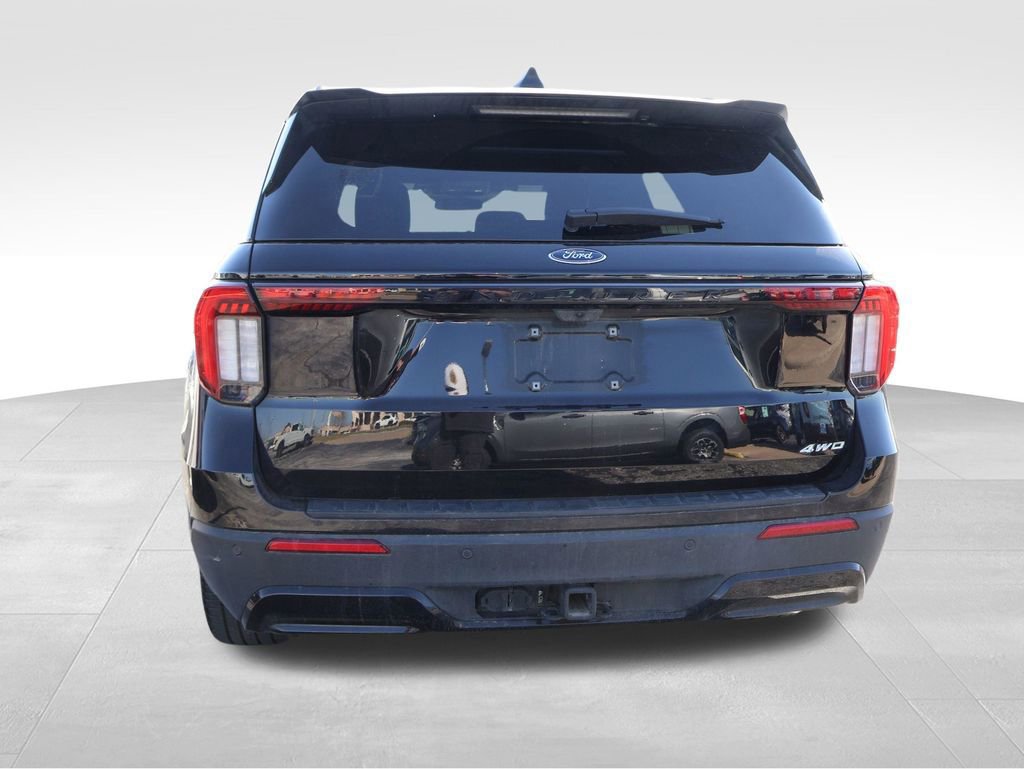 Certified 2025 Ford Explorer ST-Line w/ ST-Line Street Pack image 5
