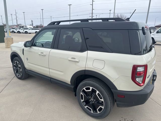 Certified 2024 Ford Bronco Sport Outer Banks w/ Tech Package image 2