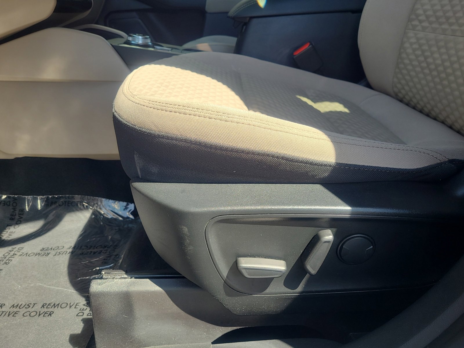 Certified 2020 Ford Escape SE AWD/4WD image 14