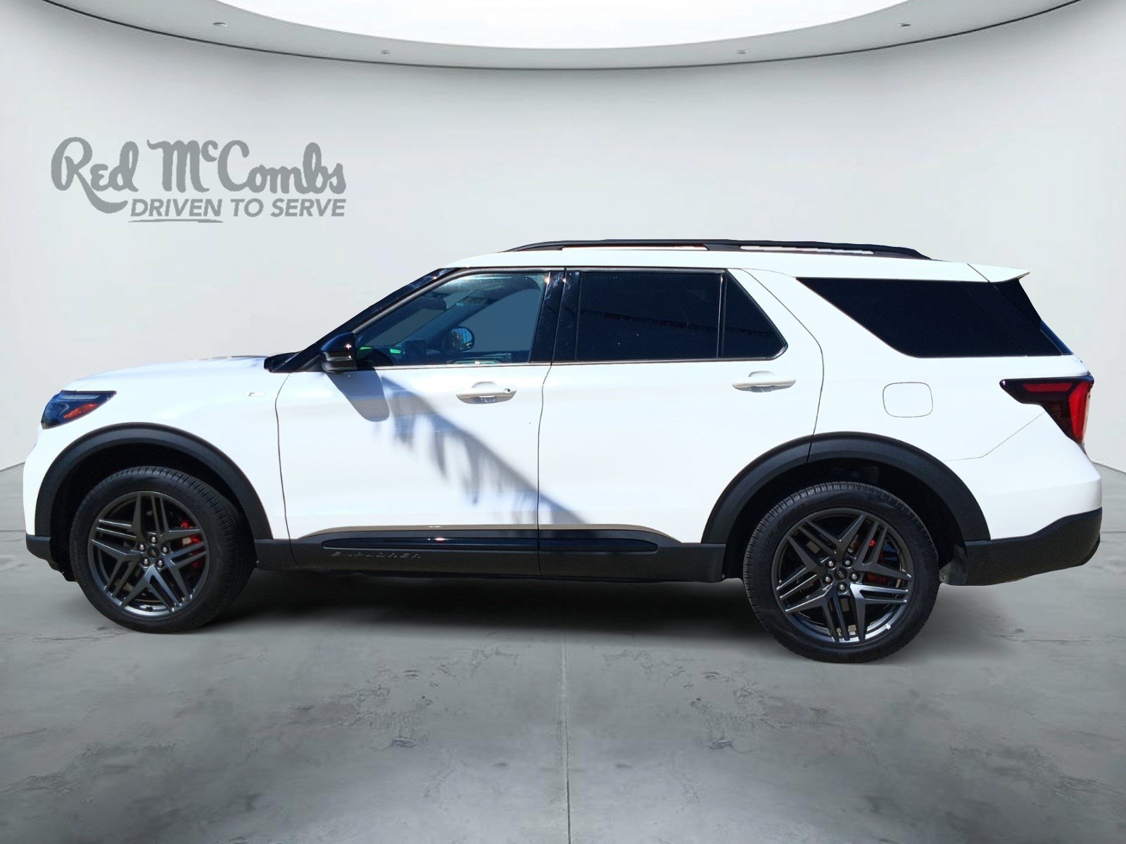 Certified 2025 Ford Explorer ST-Line w/ ST-Line Street Pack AWD/4WD image 8
