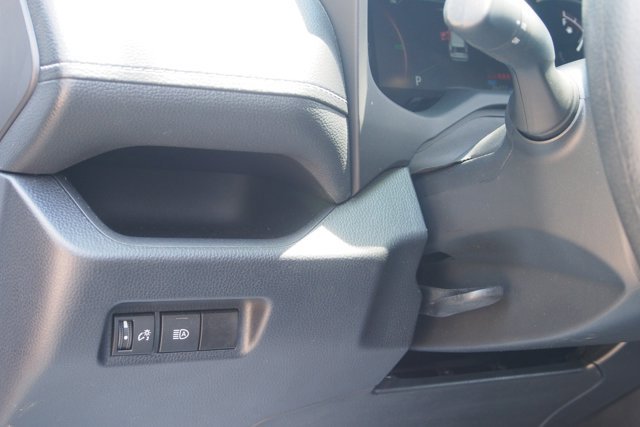 Used 2024 Toyota RAV4 LE FWD image 20