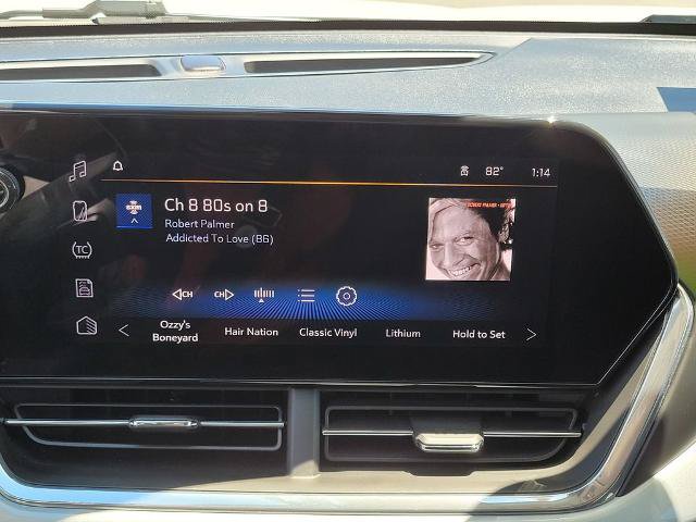 Used 2025 Chevrolet Trax LT w/ Driver Confidence Package FWD image 17