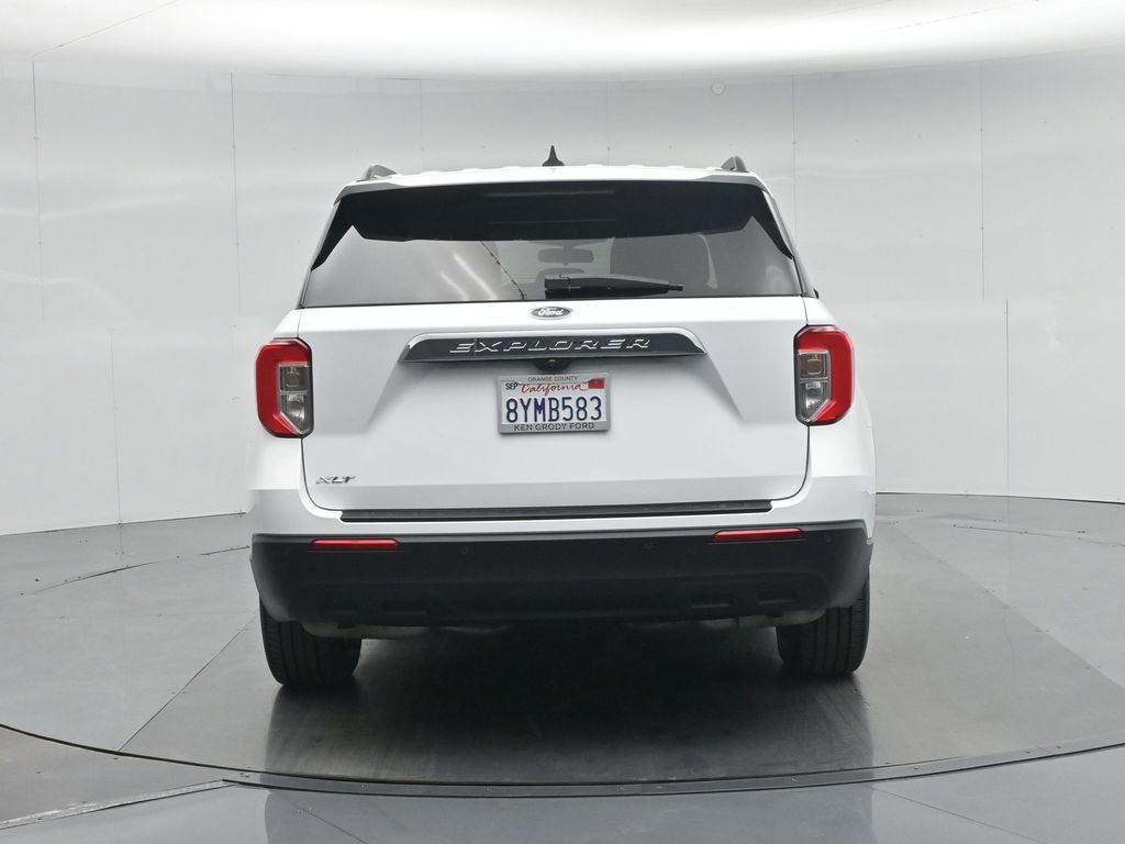 Certified 2021 Ford Explorer XLT image 26