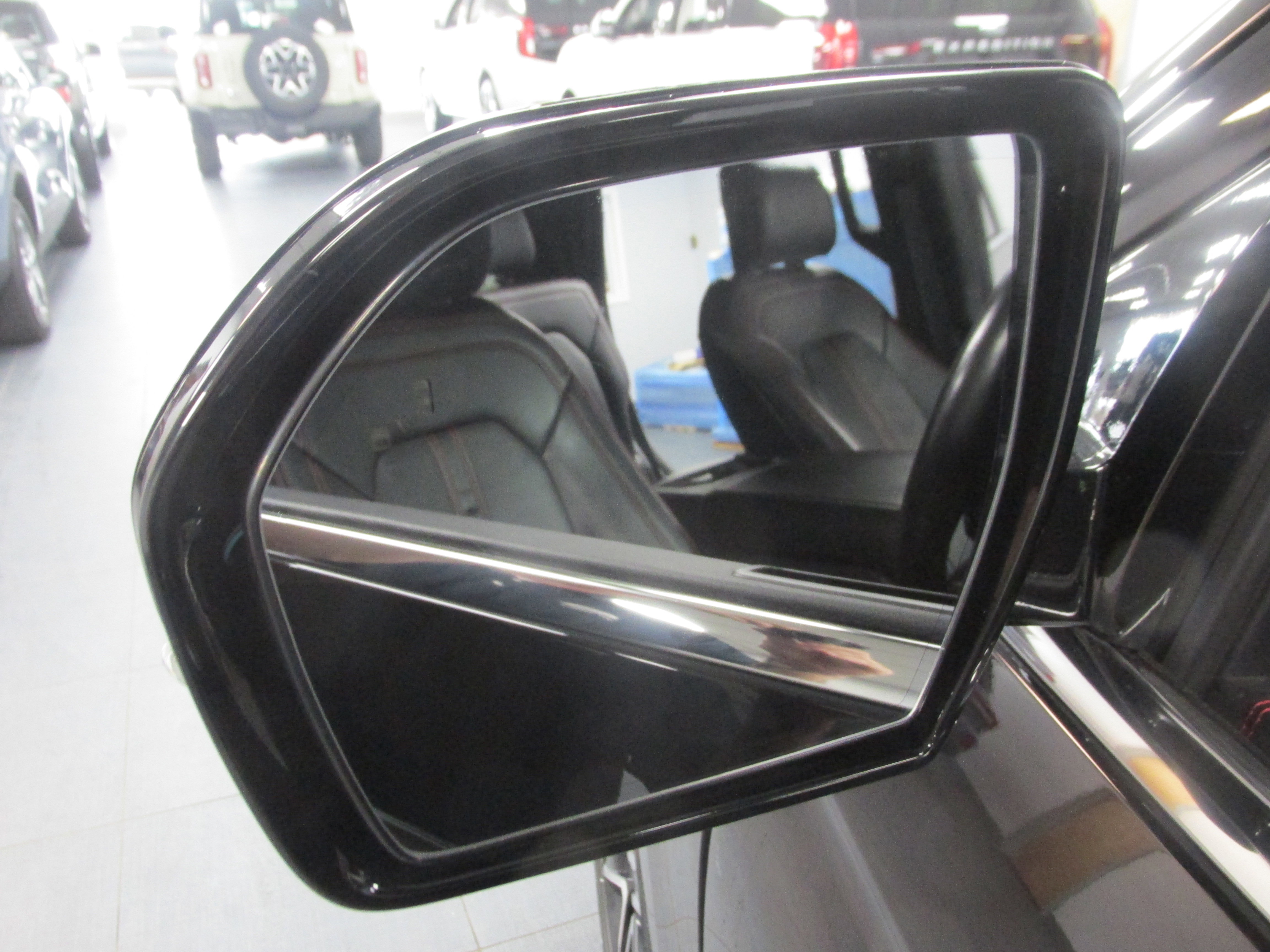 Certified 2020 Ford Expedition Limited w/ Equipment Group 303A image 18