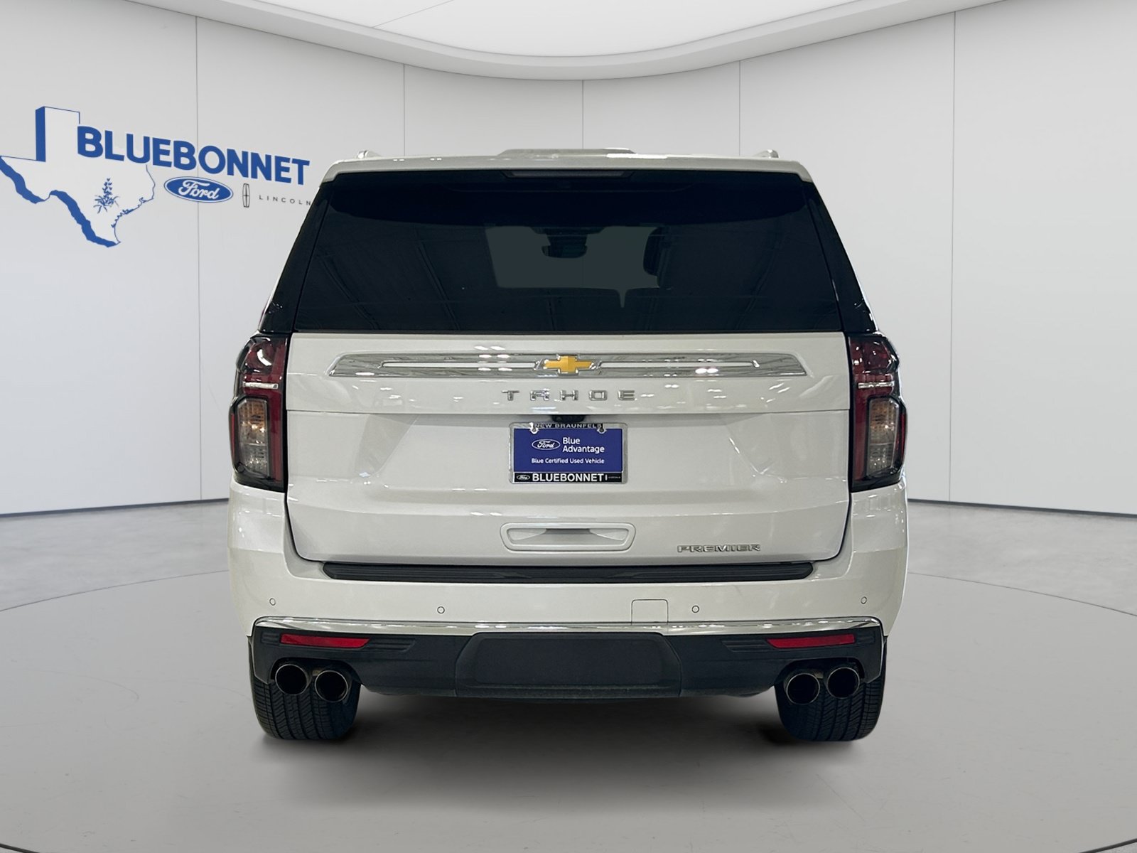 Used 2023 Chevrolet Tahoe Premier w/ Premium Package 2 AWD/4WD image 6