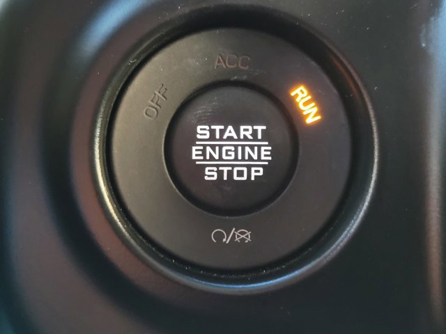 Used 2023 Jeep Wrangler Unlimited Sahara image 22