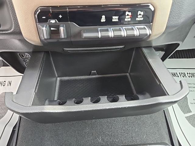 Used 2019 RAM 1500 Laramie image 33