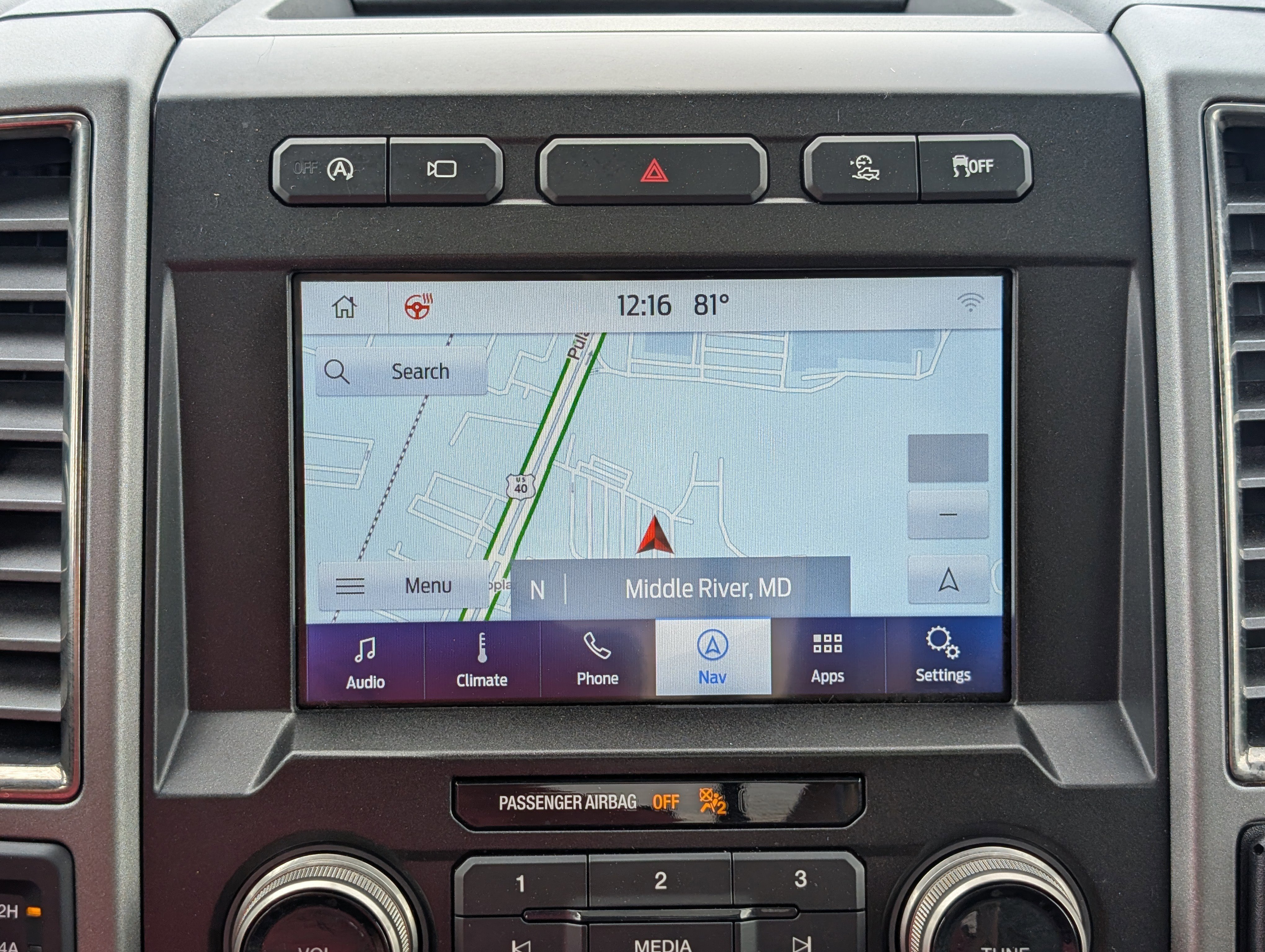 Certified 2019 Ford F150 Raptor w/ Equipment Group 802A Luxury image 30