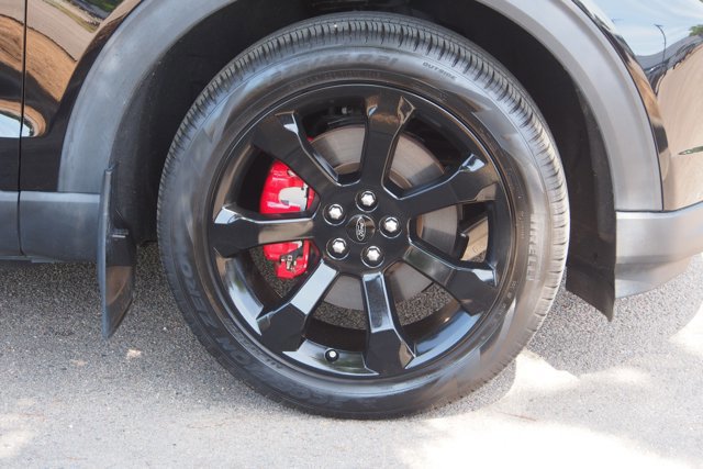 Certified 2022 Ford Explorer ST w/ Equipment Group 401A AWD/4WD image 9